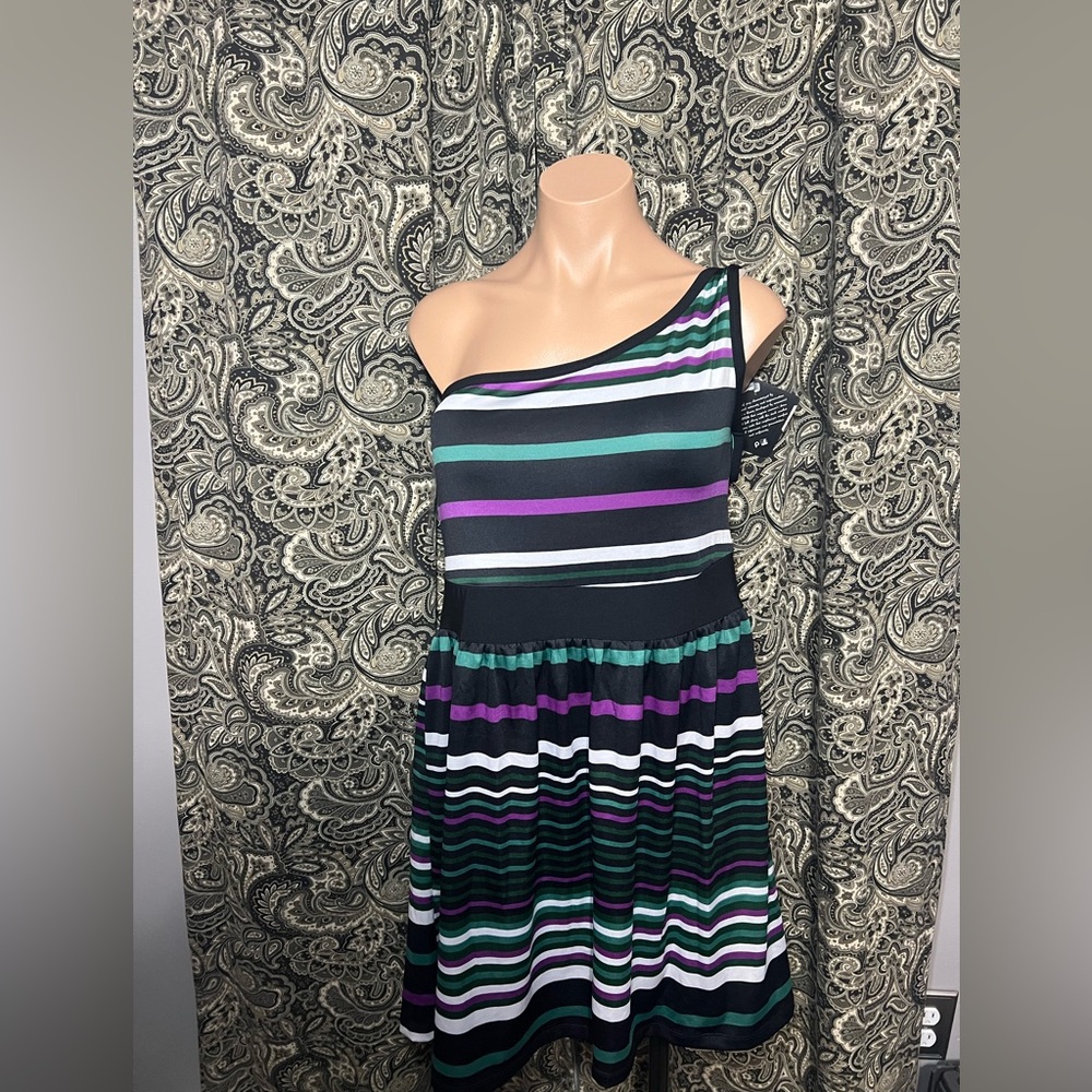 NWT BeBop One Shoulder Striped Dress Size: XL